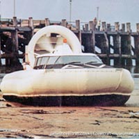 Unknown hovercraft -   (The <a href='http://www.hovercraft-museum.org/' target='_blank'>Hovercraft Museum Trust</a>).
